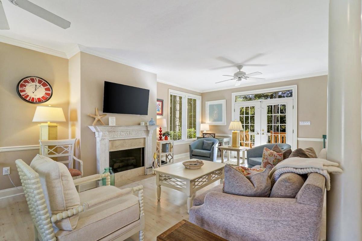 6 Bd 4 And One Half Bath Family Friendly Beach Home With Heated Pool Just A Block To The Beach Hilton Head Island Eksteriør bilde