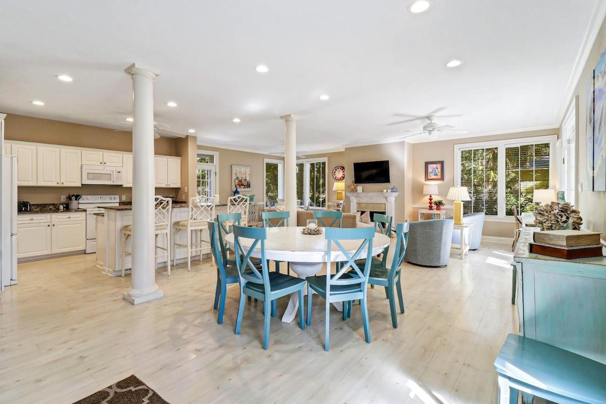 6 Bd 4 And One Half Bath Family Friendly Beach Home With Heated Pool Just A Block To The Beach Hilton Head Island Eksteriør bilde